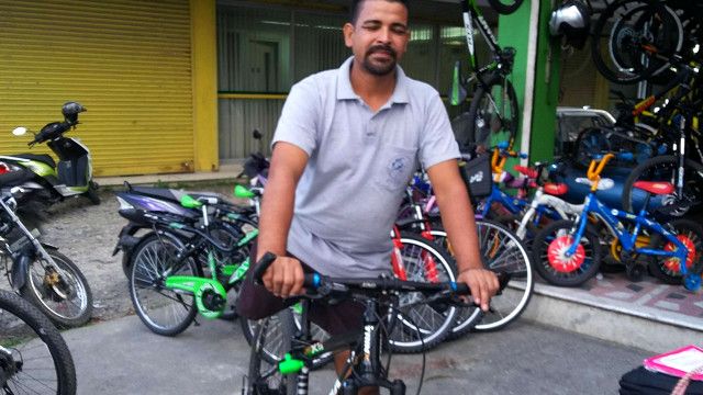 यमलाल रसाईली, अपाङ्ग साइकल यात्री