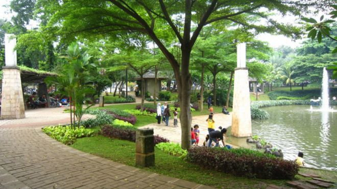 Taman Taman Nyaman Di Jakarta Bbc News Indonesia