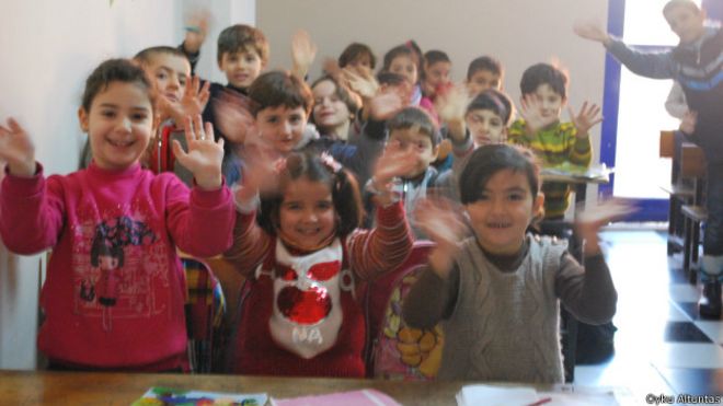 Kendi elleriyle çalışmak ister misin Elektronik yardım etmek Kendi elleriyle çalışmak ister misin Elektronik yardım etmek