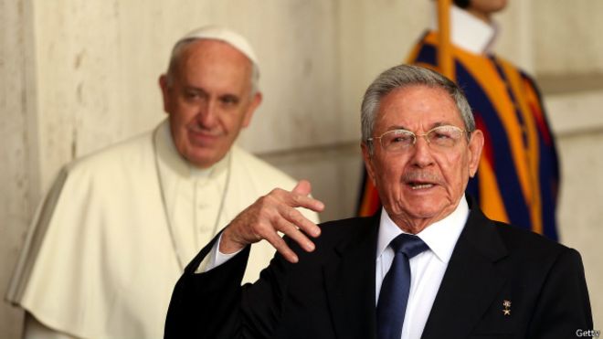 http://ichef.bbci.co.uk/news/ws/660/amz/worldservice/live/assets/images/2015/05/10/150510161029_castro_pope_promo_624x351_getty.jpg