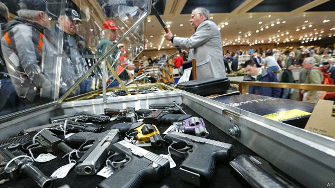 Feria de armas en Nueva York, EE.UU.