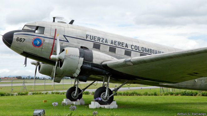 Avión de la Fuerza Aérea de Colombia A350 XWB