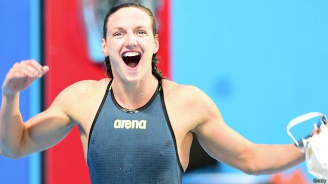 Hungara nadadora