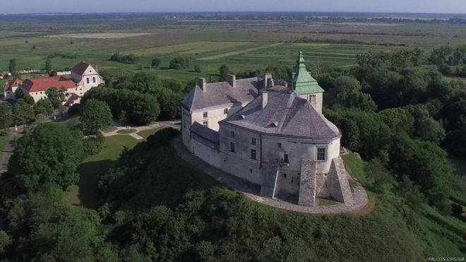 Замки України з повітря