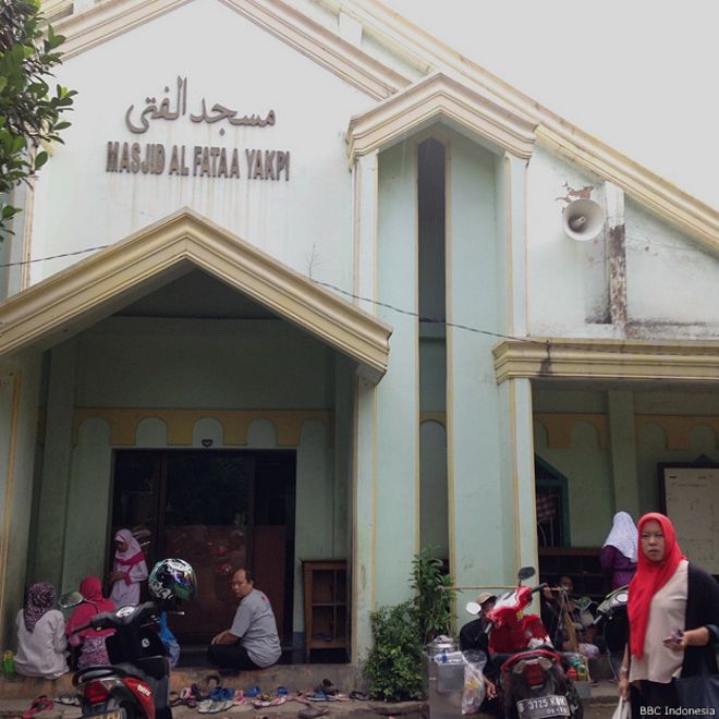 93 Foto Gambar Masjid Yang Ada Orangnya Kekinian 93 Foto Gambar Masjid Yang Ada Orangnya Kekinian