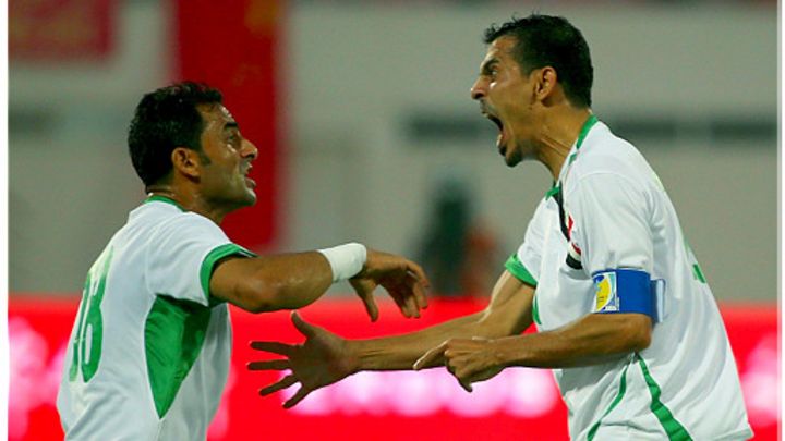 العراق يهزم الصين 3 1 ويصعد إلى نهائيات آسيا 2015 Bbc News Arabic