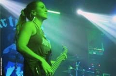 Mercedes Maidana playing guitar