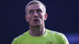 Jordan Pickford playing for Everton