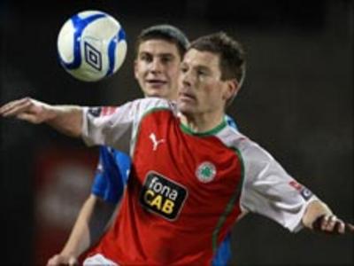 Midfielder Kieran O'Connor released by Cliftonville - BBC Sport