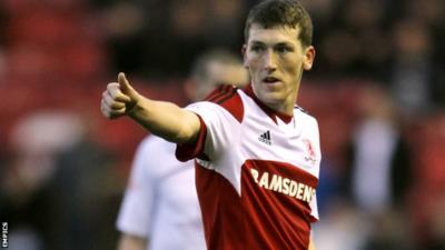 smallwood rotherham loan midfielder until