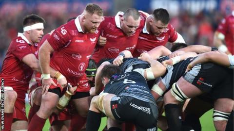 Scrum between Scarlets and Ospreys