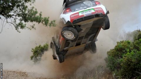Kris Meeke in action in Italy in 2015