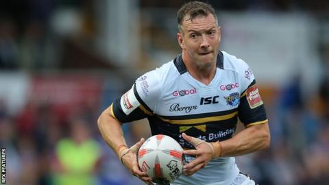 Danny McGuire: Hull KR sign Leeds Rhinos captain - BBC Sport