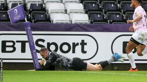 Cory Allen scores for Ospreys