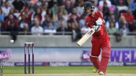 Lancashire wicketkeeper Alex Davies