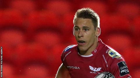 Liam Williams