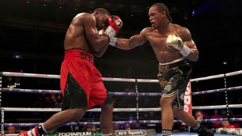 Anthony Yarde fighting Travis Reeves