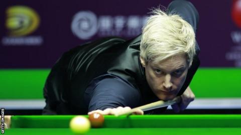Defending champion Neil Robertson is out of the Scottish Open
