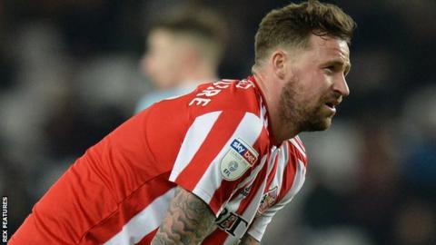 Chris Maguire
