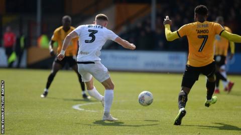 Dan Butler shoots