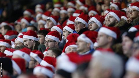 Santa fans