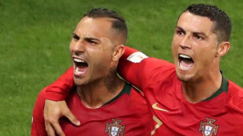 Ricardo Quaresma and Cristiano Ronaldo