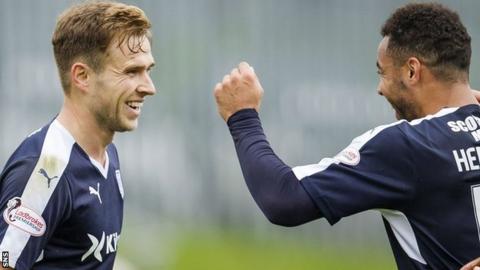 Dundee striker Greg Stewart (left) celebrates with Kane Hemmings
