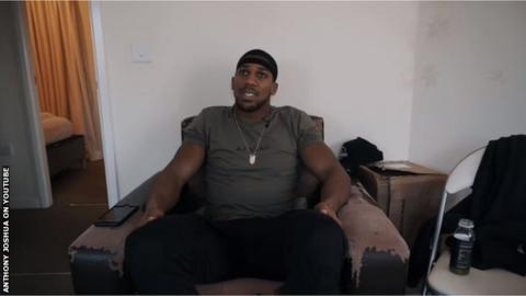 Anthony Joshua Shows Off His Training Camp Crib And It S Very