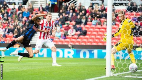 Sam Vokes
