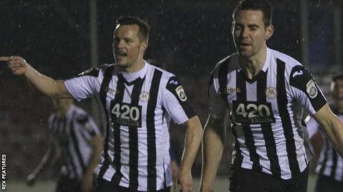 Dan Sparkes celebrates late winner for Torquay at Solihull