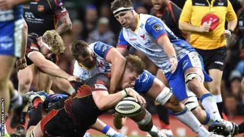 Dragons v Scarlets