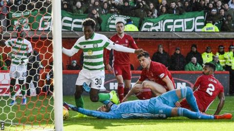 Jeremie Frimpong scores Celtic's second goal