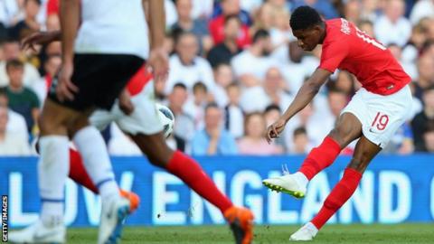 England opt for attack-focused midfield against Tunisia England opt for attack-focused midfield against Tunisia