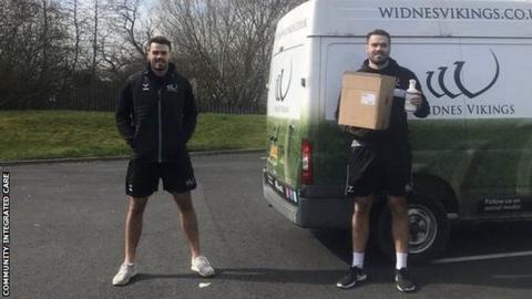 Widnes Vikings players Jay and Ted Chapelhow