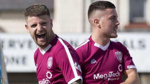 Bobby Linn celebrates an Arbroath goal