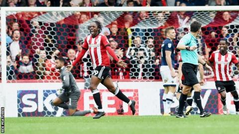 Romaine Sawyers