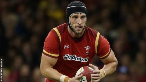 Luke Charteris