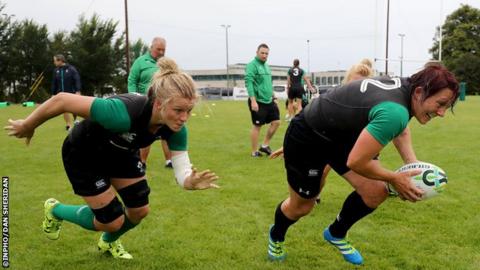 Ireland captain Claire Molloy (l) and Lindsay Peat (r) training at UCD.