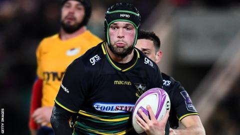 Dom Barrow in action for Northampton Saints