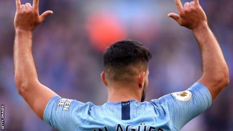 Sergio Aguero celebrates scoring for Man City