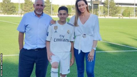 Reyes Jnr' Instagram post