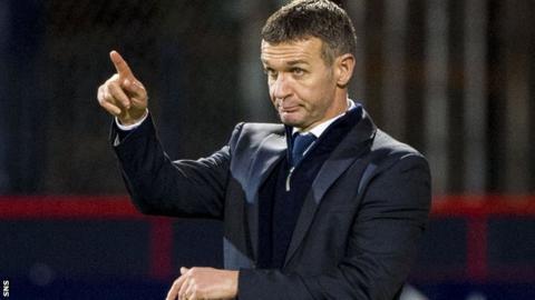 Dundee manager Jim McIntyre