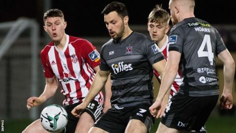 Dundalk have moved up to second in the Premier Division table