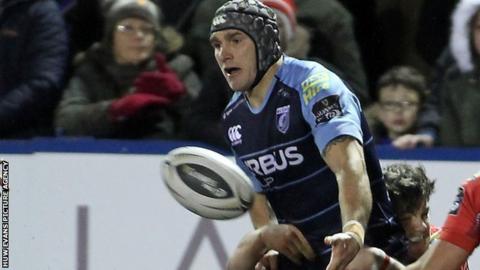 Tom James