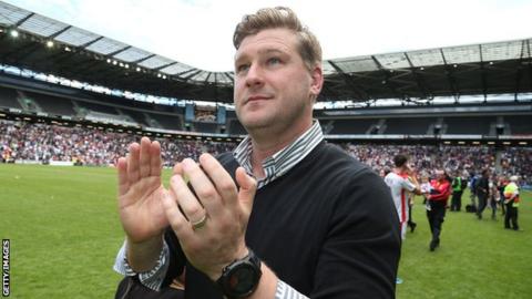 Karl Robinson