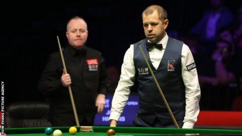 Higgins and Hawkins in the first session