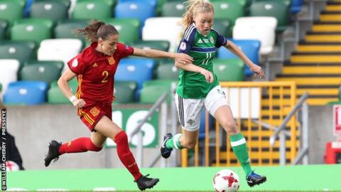 Northern Ireland's Leyla McFarland and Spain's Ona Battle Pascual battle for possession.