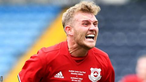 Glenafton's Alan Cairns