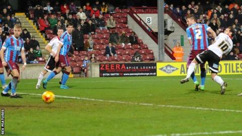 Billy Sharp