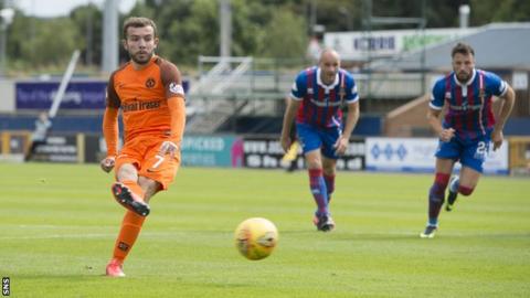 Paul McMullan scores a penalty